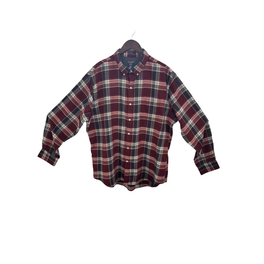 Men's X-Large Van Heusen Plaid Flannel Shirt Button-Down Collar Red/Burgundy